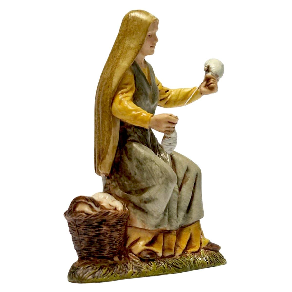 Statua presepe 10 cm filatrice seduta cesta