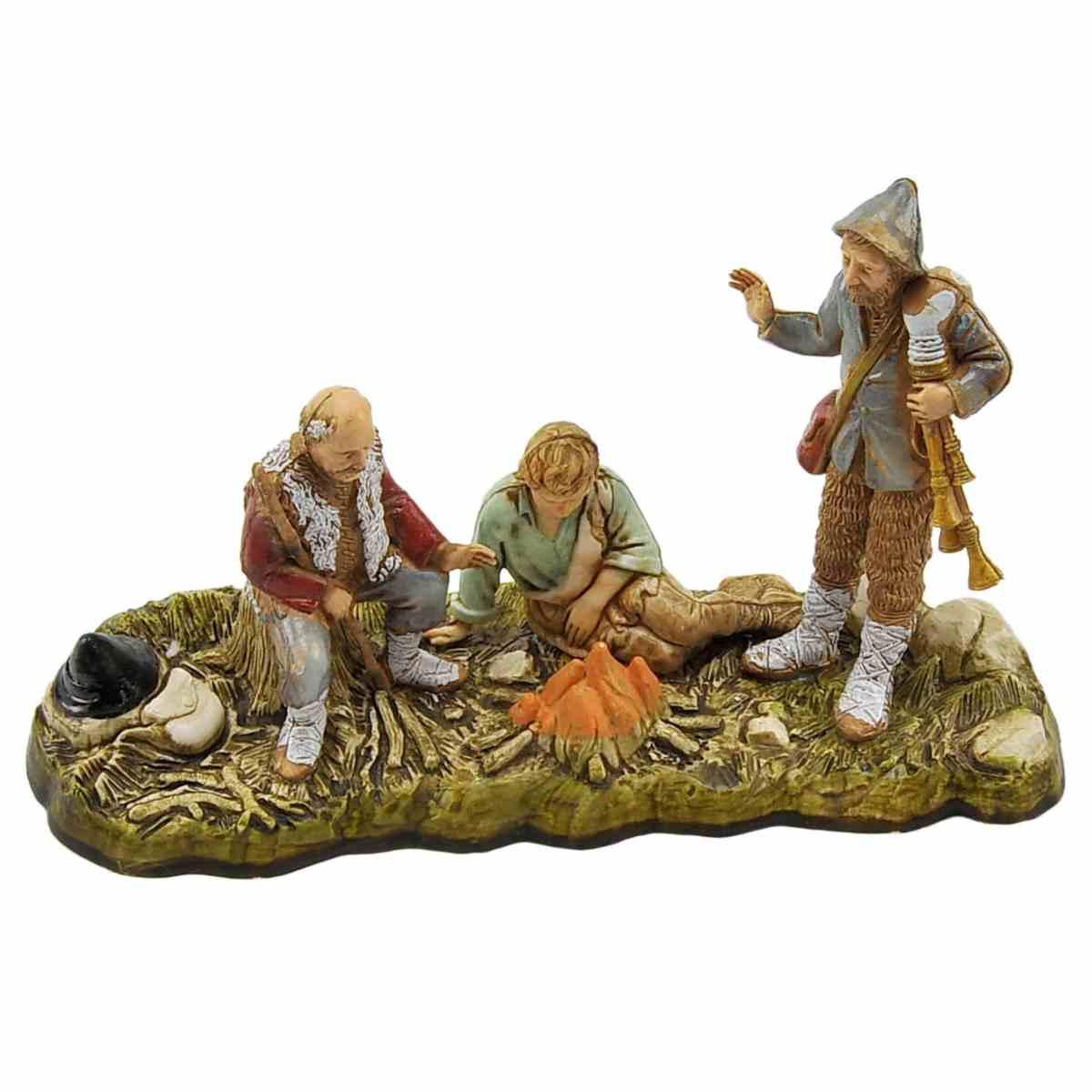 Statua presepe 10 cm pastori intorno al fuoco