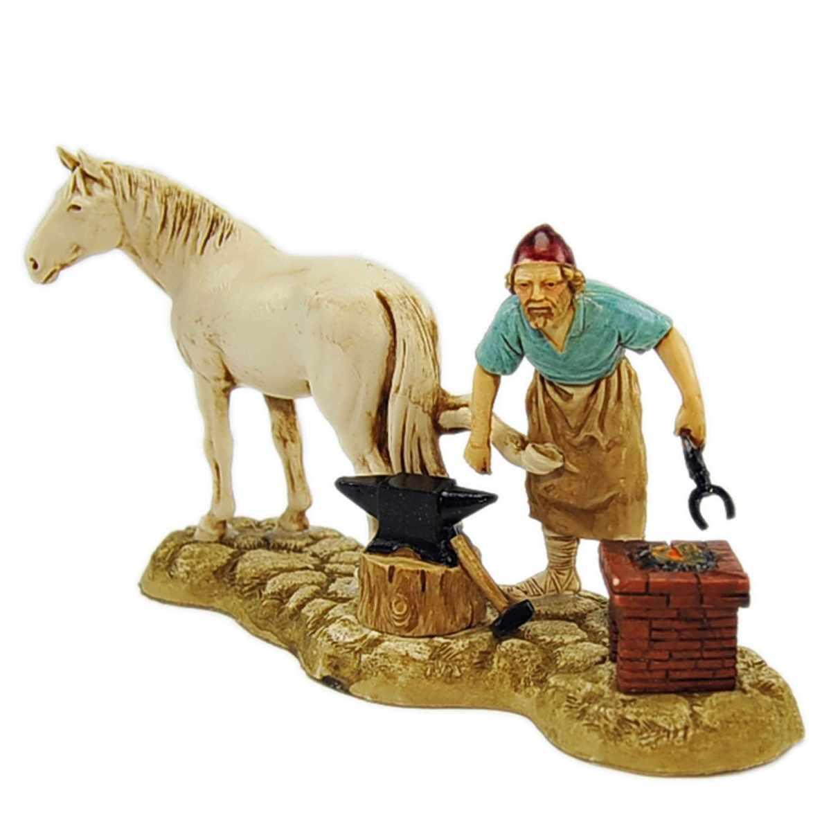 Statua presepe 10 cm maniscalco cavallo incudine