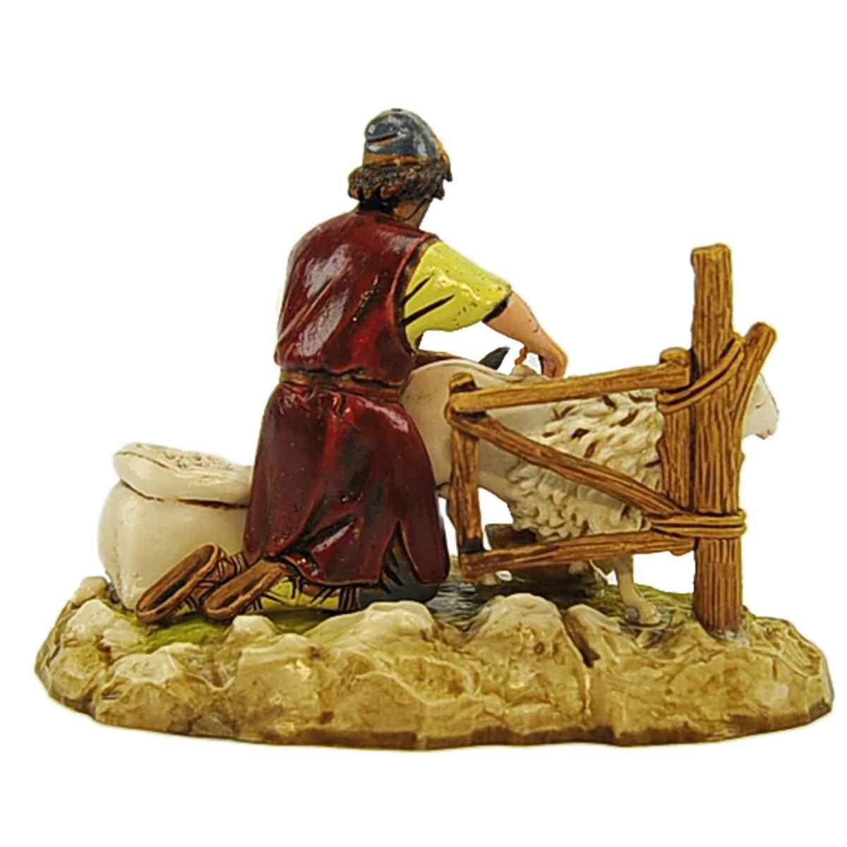 Statua presepe 10 cm tosatore pecora