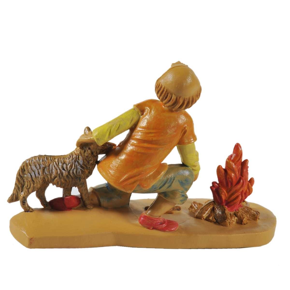 Statua presepe 12 cm uomo in ginocchio cane fuoco
