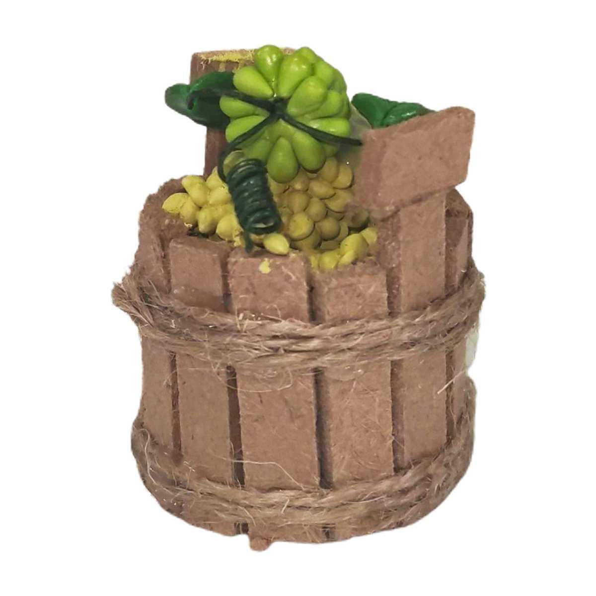 Cesta presepe alimenti uva nera