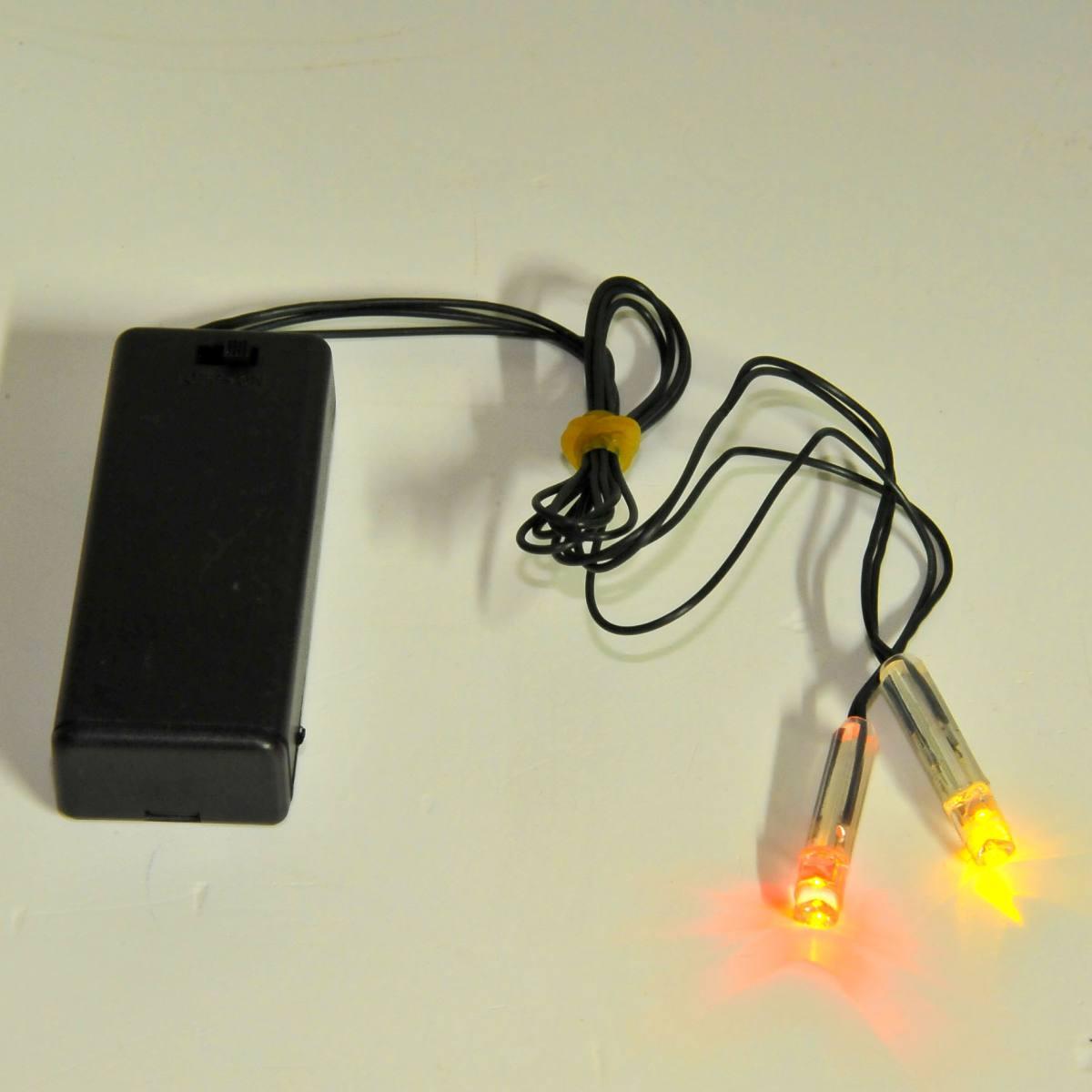 Luce presepe 2 led lampeggianti effetto fuoco rosso giallo batterie modello a