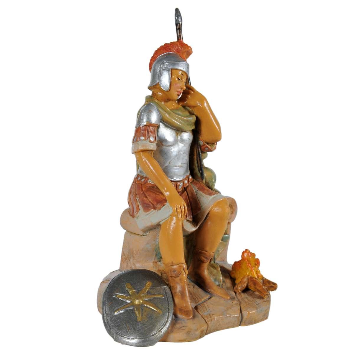 Statua presepe 12 cm soldato romano seduto fuoco