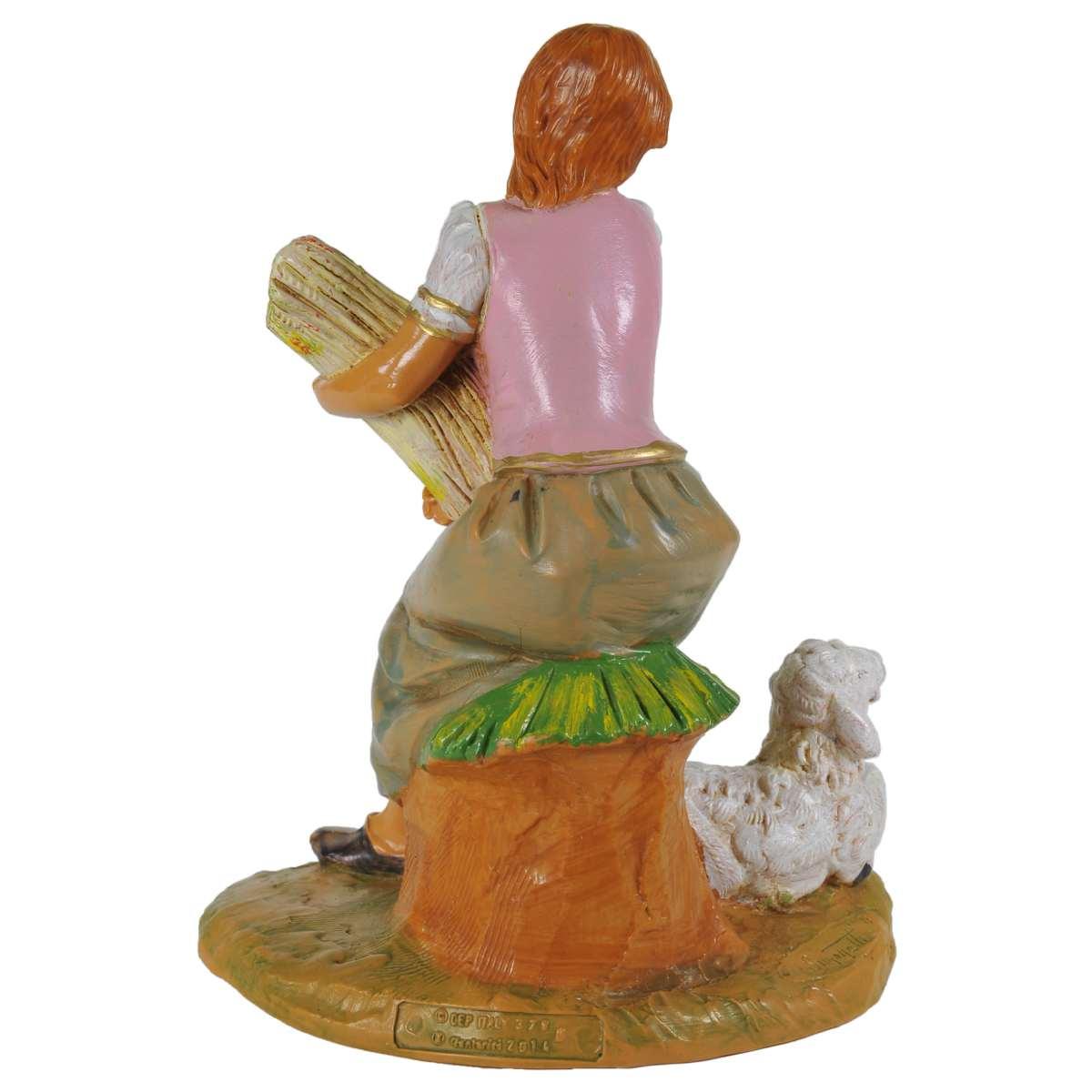 Statua presepe 19 cm pastorella seduta pecora