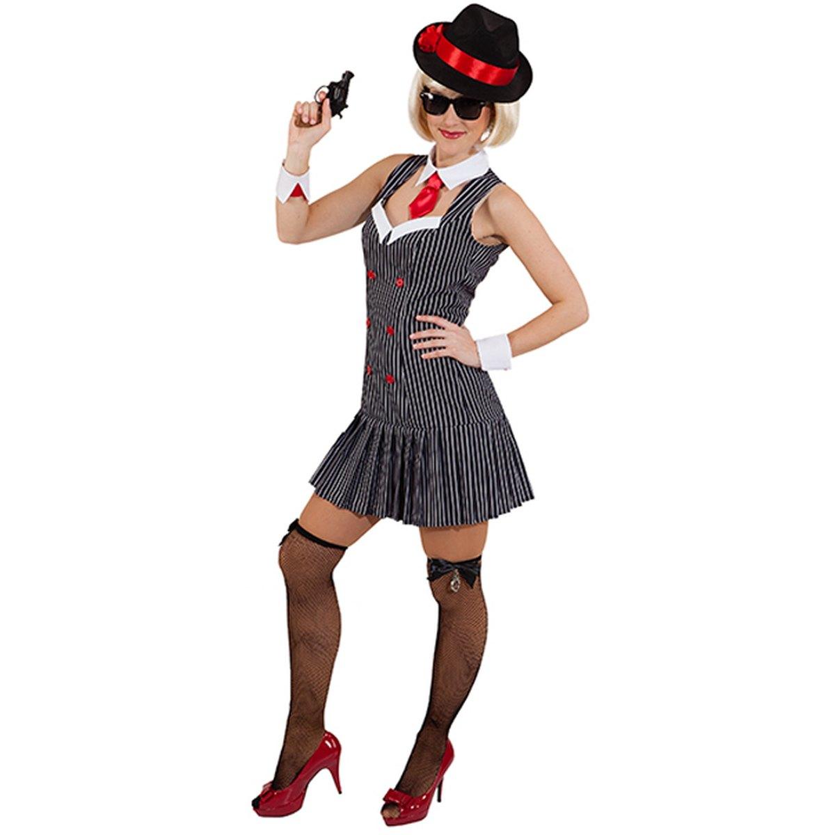 Costume gangster lady