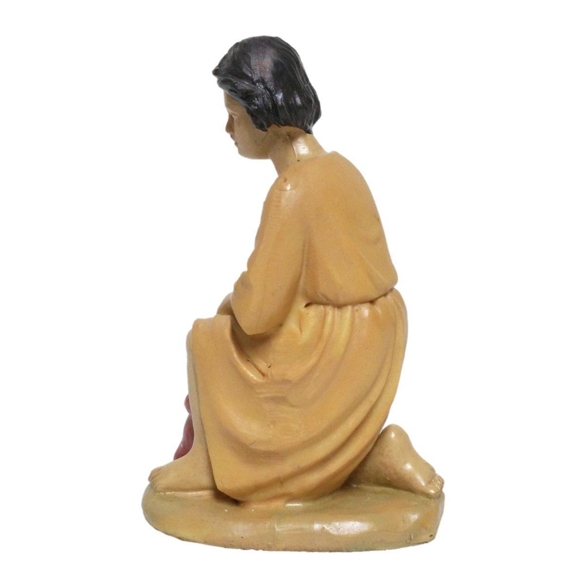Statua presepe 15 cm pastore inginocchiato sacca uova
