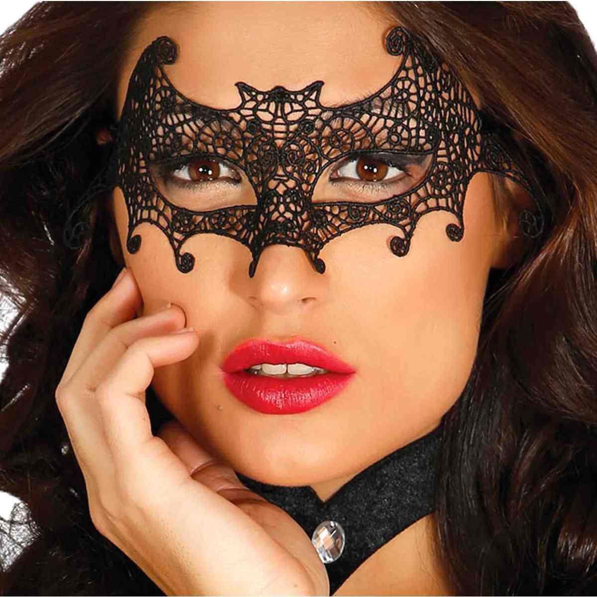 Maschera viso tessuto ricamata nera pipistrello