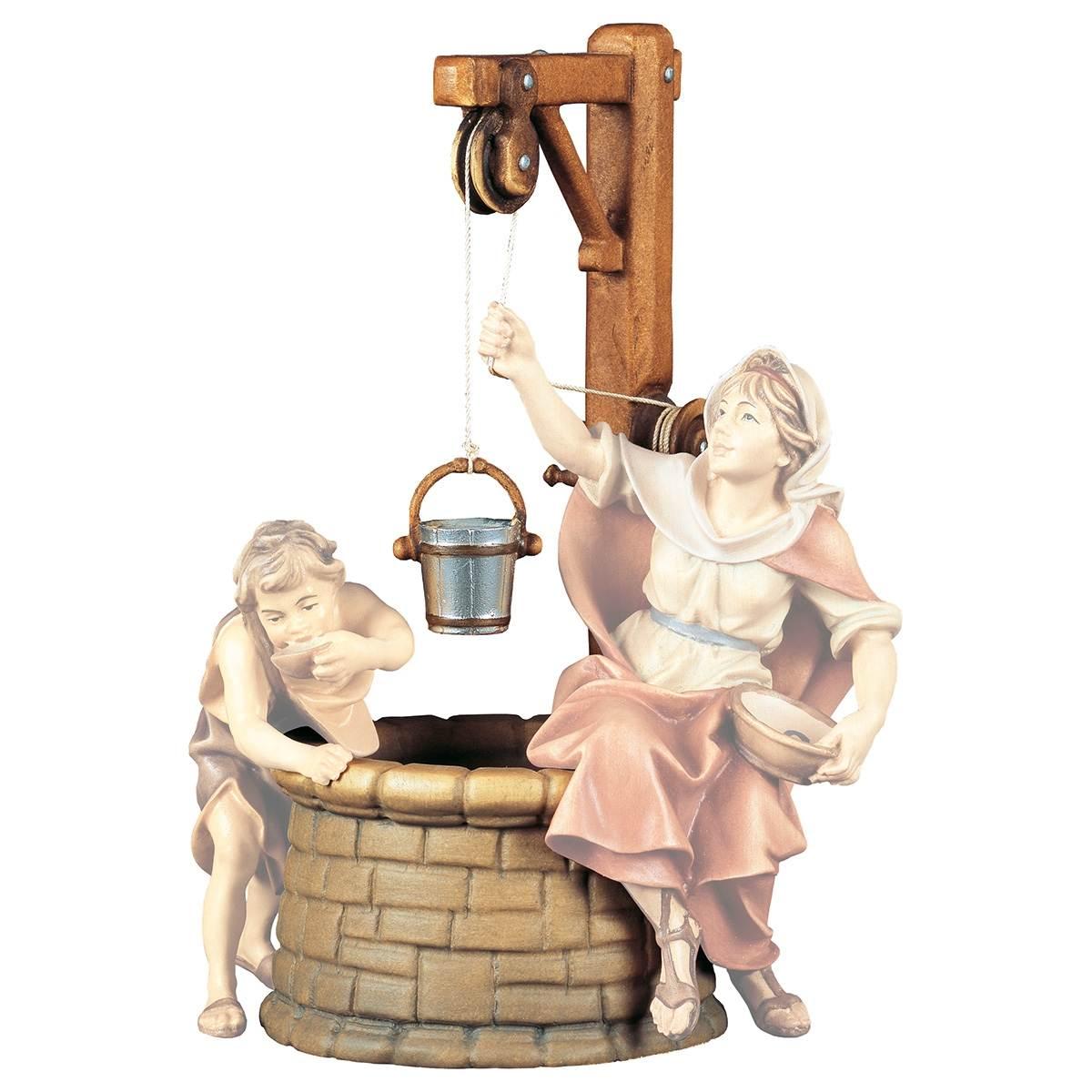 Statua presepe 15 cm scultura in legno pozzo secchio