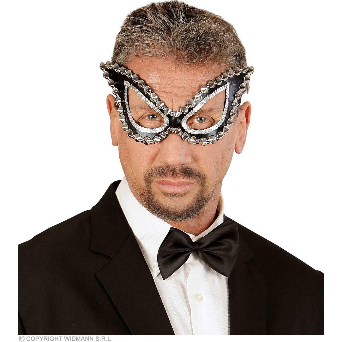 Maschera viso pvc nera borchie