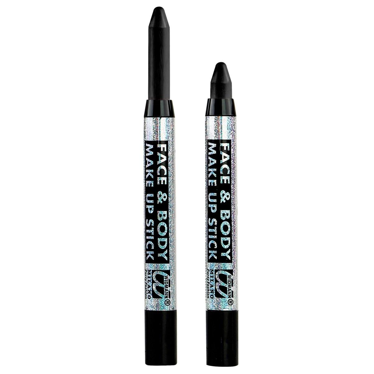 Trucco matita nera
