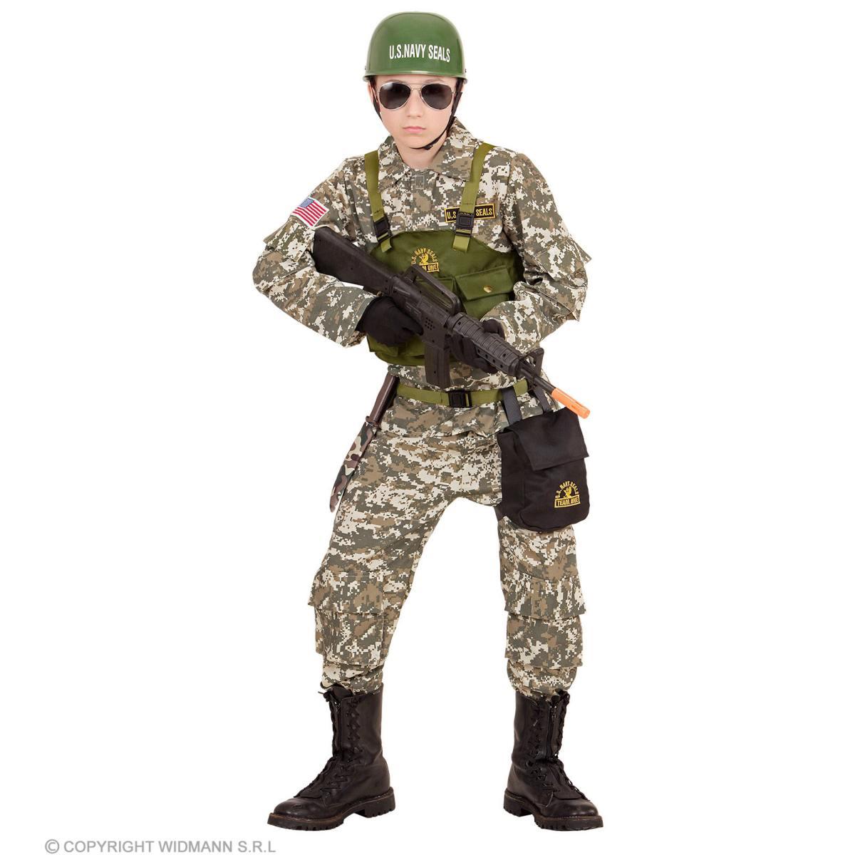 Costume militare soldato