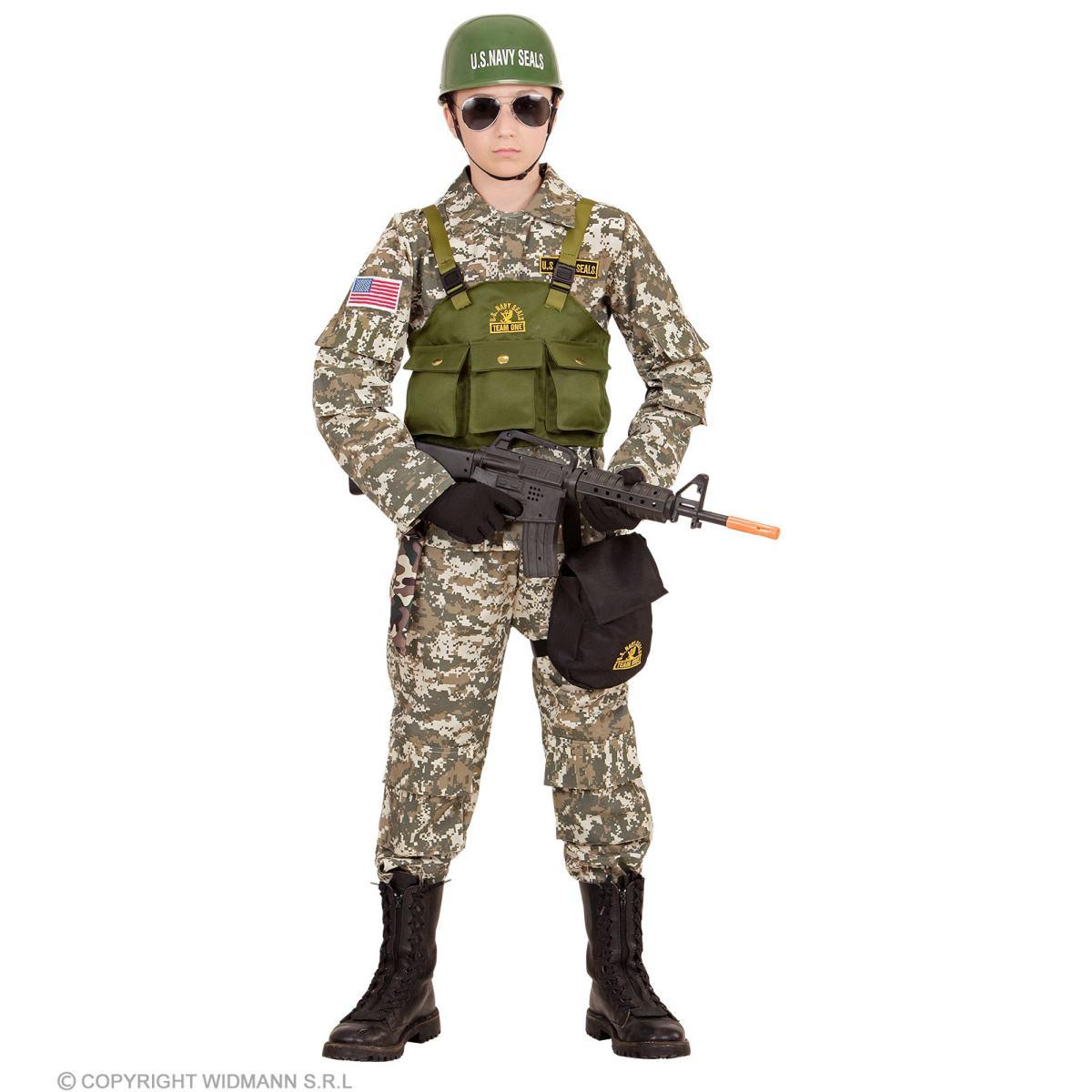 Costume militare soldato
