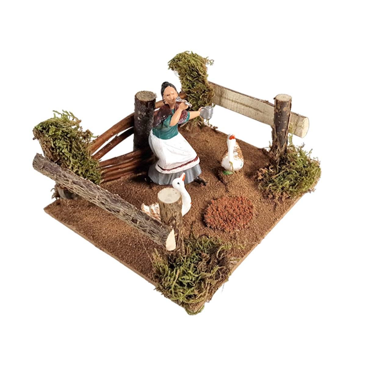 Statua presepe 10 cm donna nel pollaio recinto