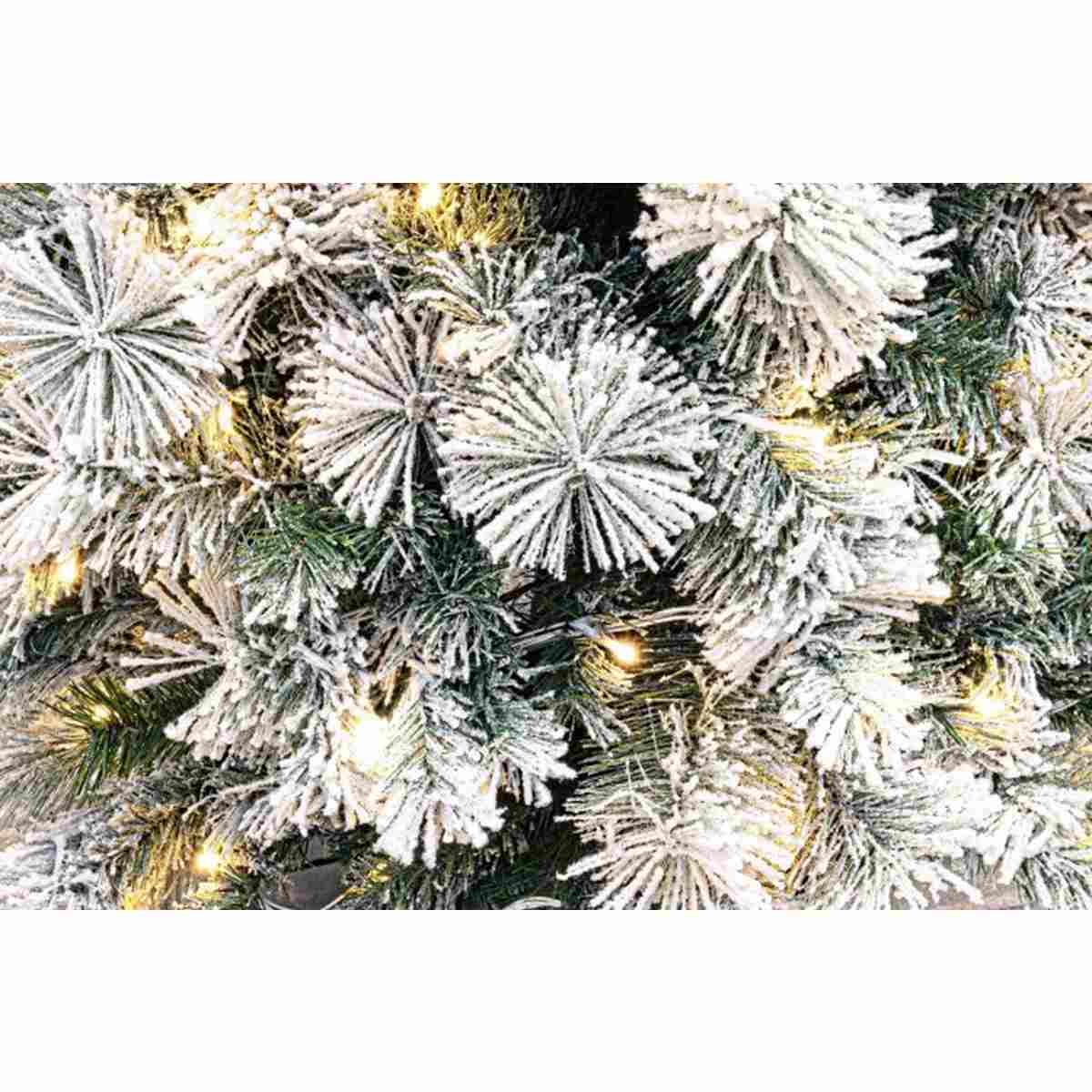 Albero di Natale 180 cm luci 210 led slimt thurn innevato 539 rami