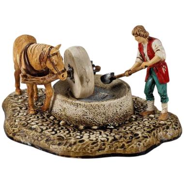 Statua presepe 10 cm gruppo pastore alla macina cavallo