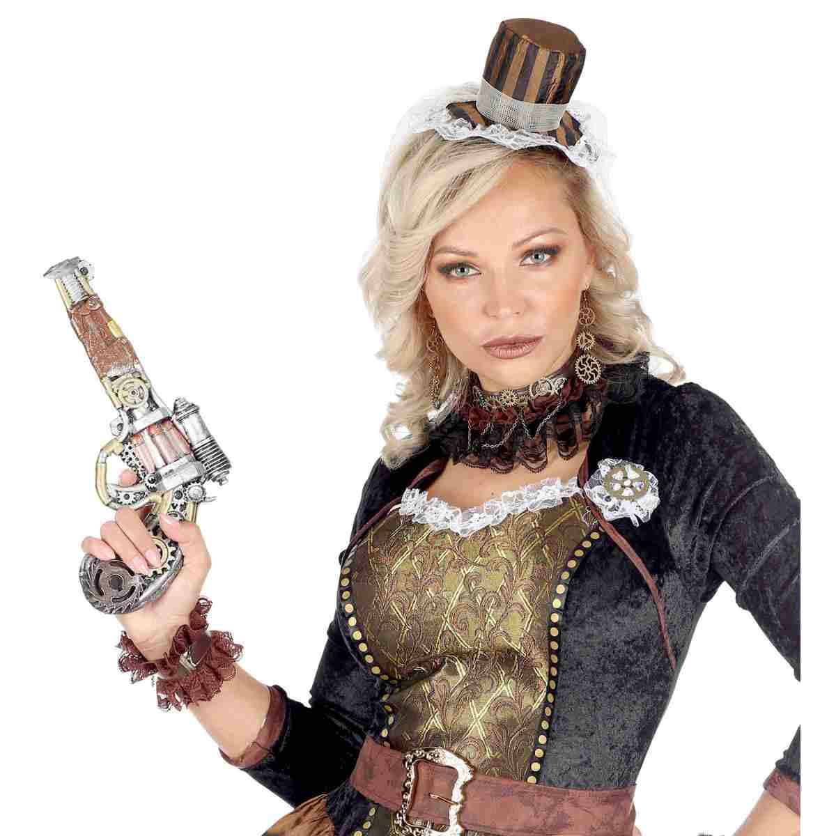 Pistola steampunk revolver in lattice