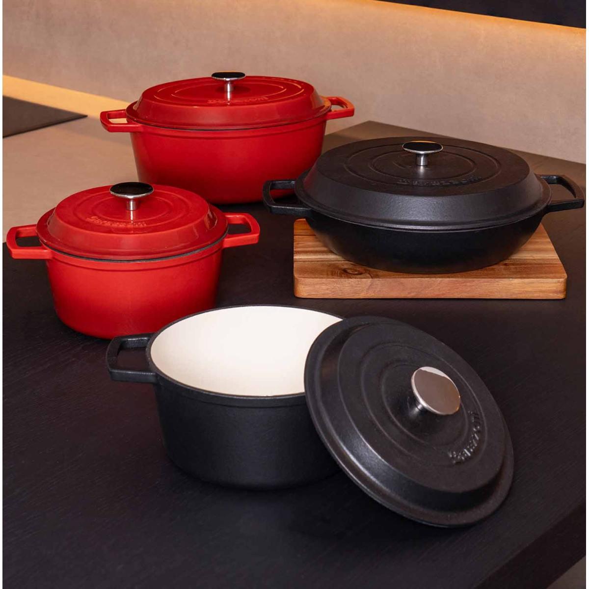 Tegame cm.Ø30 Ghisa Ovale con Coperchio Rosso | Barazzoni